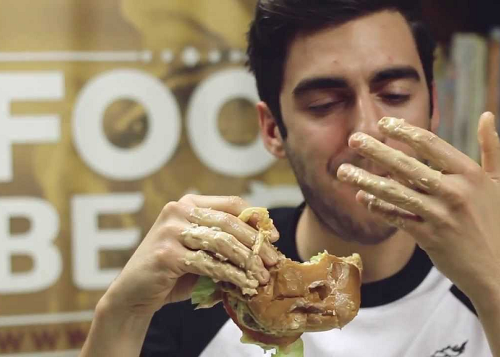 How To Hold And Eat A Hamburger In The Best Way