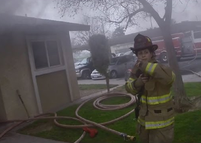 Watch Firefighters Rescuing Three Children From A Burning Apartment